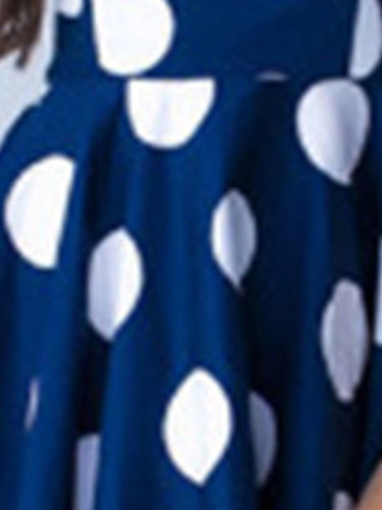 Naisten Pyöreä Kaula-aukkoinen Lyhythihainen Polka-piste Jossa On A-linjainen Mekko
