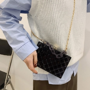 Korean Lock Plain Flap Crossbody -laukut