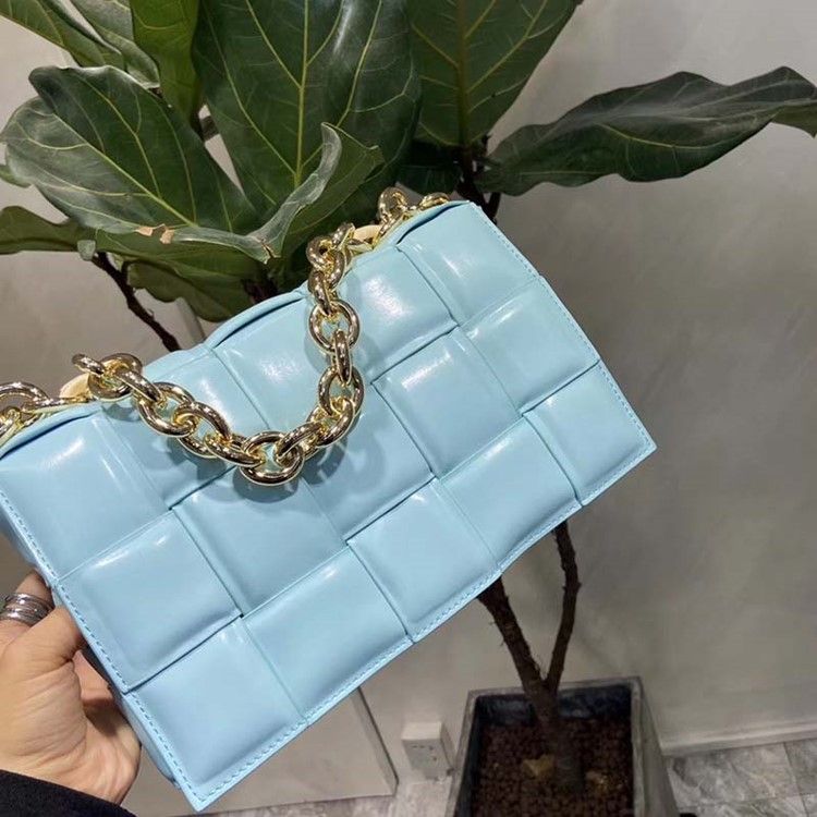 Pu-tavallisen Langan Suorakulmion Crossbody-naisten Laukut