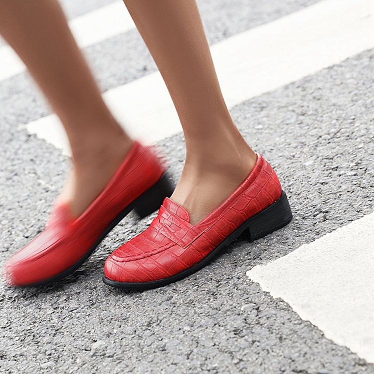 Naisten Korkokengät Pyöreä Varvas Slip-on Rento Ohut Kenkä