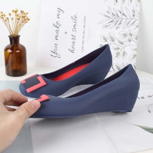 Pvc Slip-on Round Toe Wedge Heel Naisten Hyytelökengät