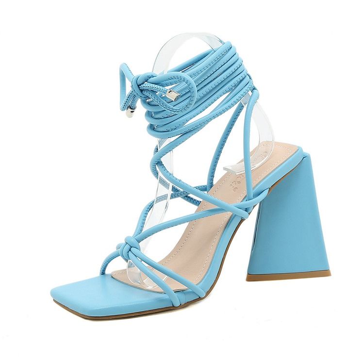 Nauhakenkä Chunky Heel Square Toe Cross Strap Naisten Sandaalit