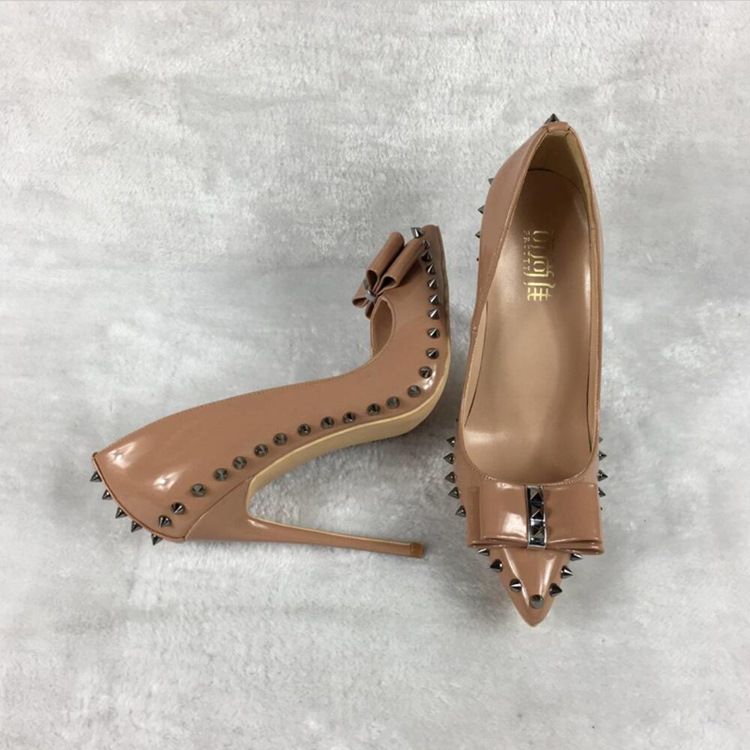 Keula Slip-on Piikkikorko Naisten Avokkaat
