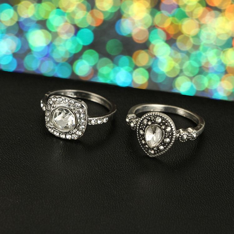 Vintage Diamante Holiday -sormukset