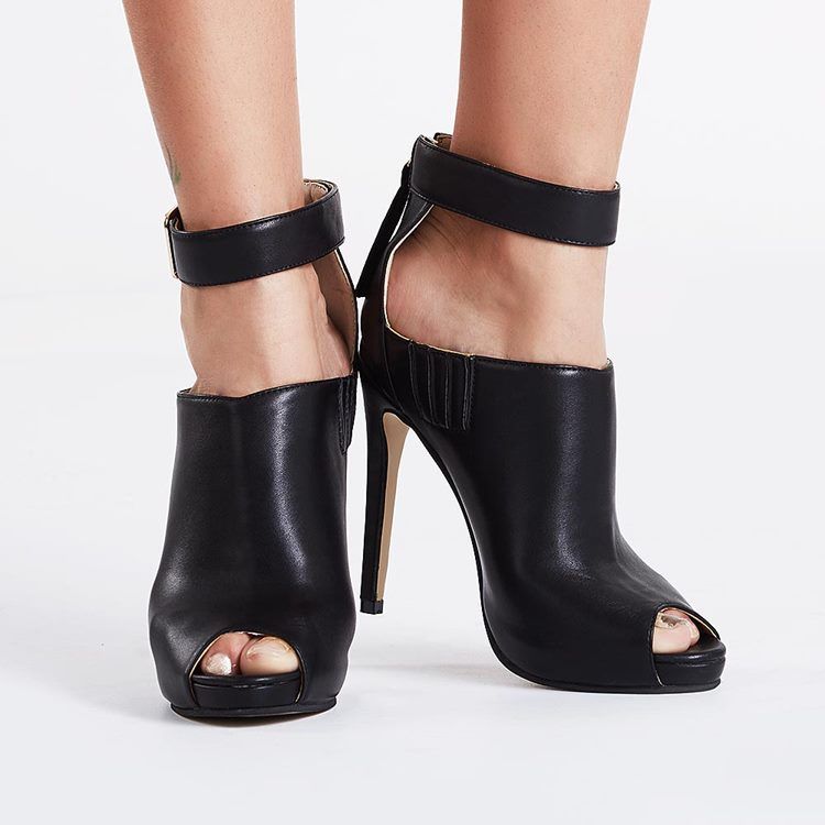Naisten Mustat Nilkkaremmi Peep-toe Korkokengät