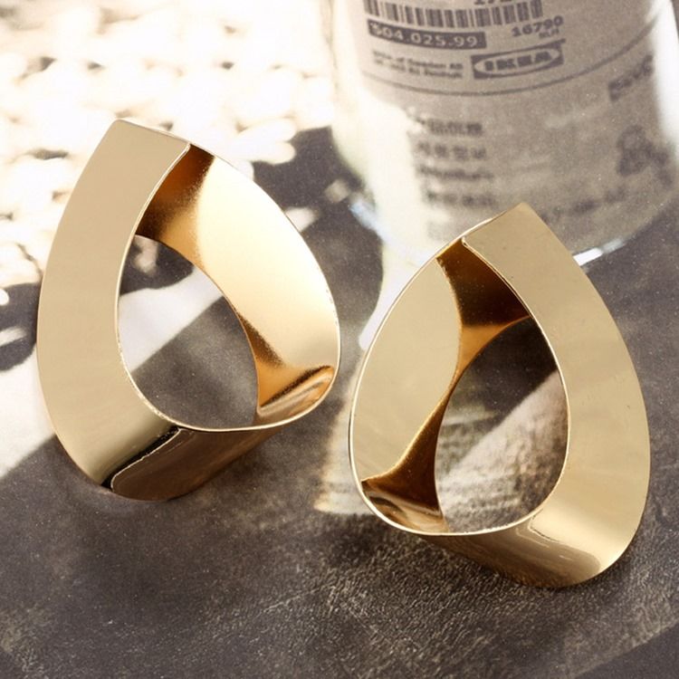 Alloy E-plating Syntymäpäivä Korvakorut