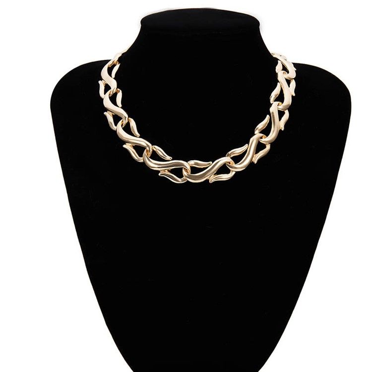 Seksikäs Choker-kaulakoru