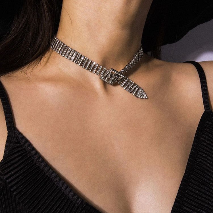 Tekojalokivi Vuosipäivä Choker-kaulakoru