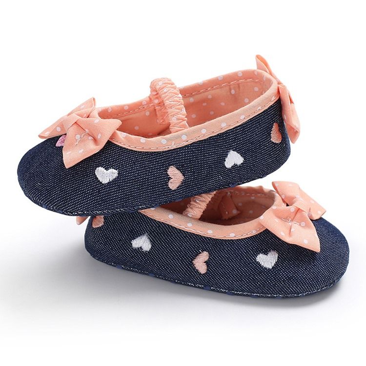 Kirjonta Polka Dot -lapset