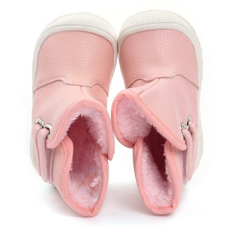 Tavalliset Slip-on-vauvan Saapikkaat