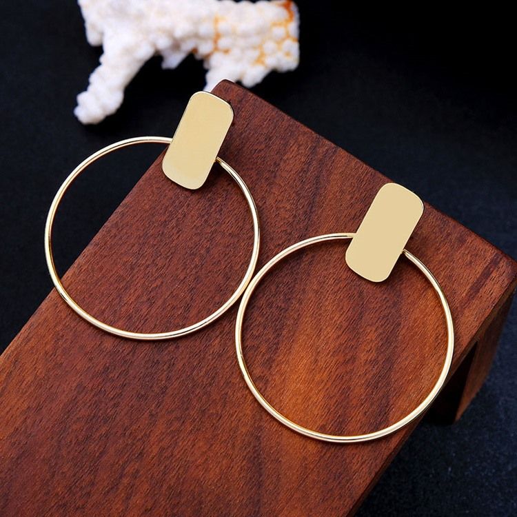 Hoop E-plating -muotikorvakorut