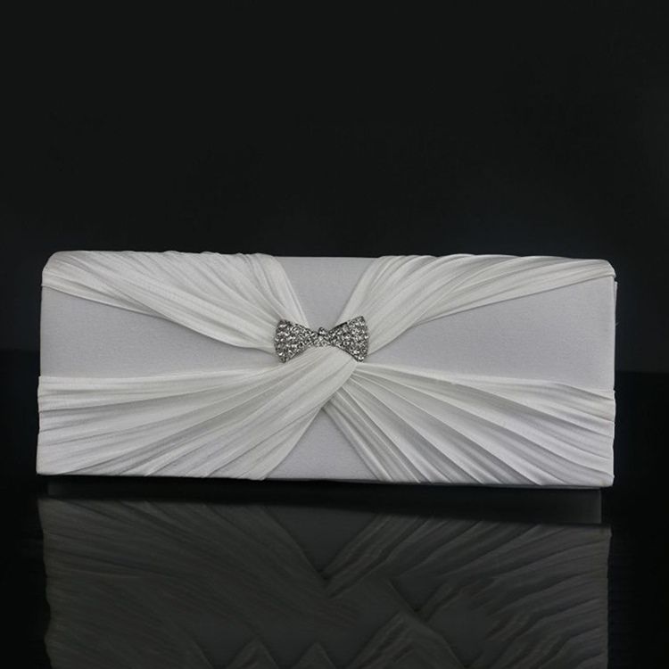 Moderni Bowtie-magneettikytkin
